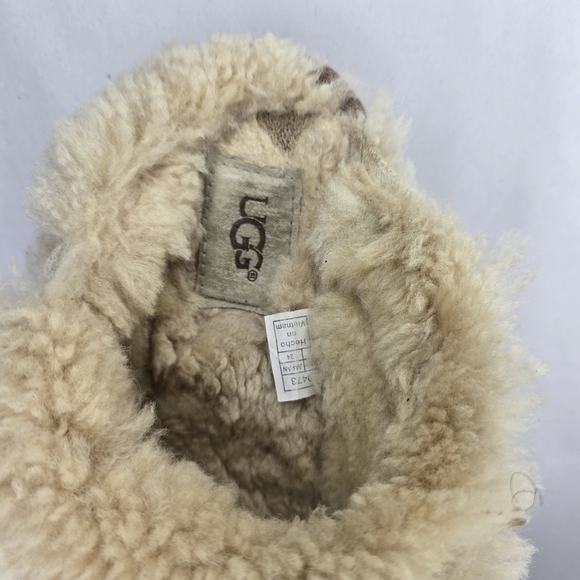 Ugg Disquette Slipper in Chestnut Suede Size 7 Cozy - Picture 3 of 7